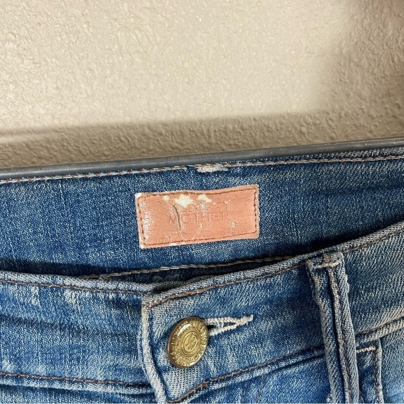 MOTHER x REVOLVE The Insider Crop Step Fray in Shake Well - Picture 10 of 15